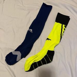 2 pair of soccer socks